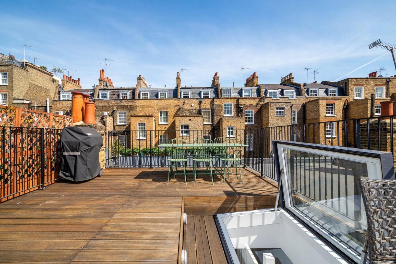 Holiday home Guestready - Modern In Chelsea With A Terrace
